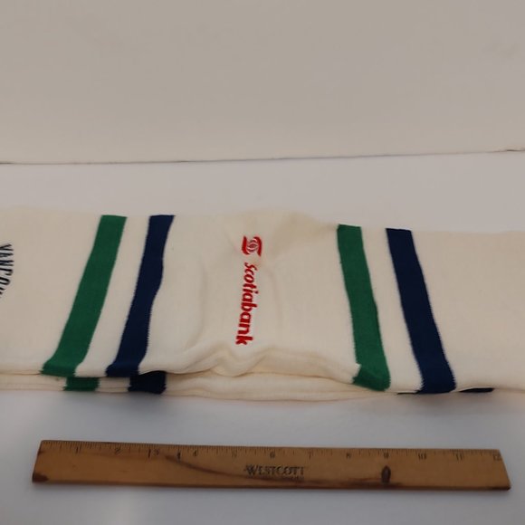 Vancouver Canucks Soccer Style Scarf Hockey NHL Clean NEW Never Used - Picture 4 of 5